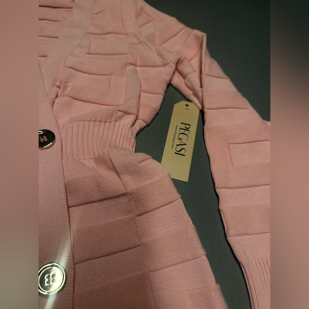 Pink Button-Up Knit long cardigan - Picture 3 of 7